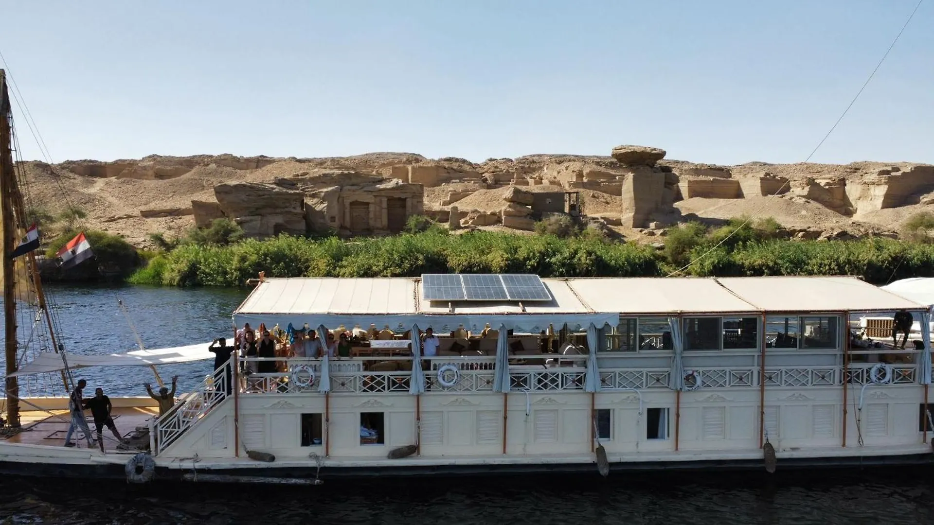 ホテル Saray El Nil Dahabiya ルクソール 0*,